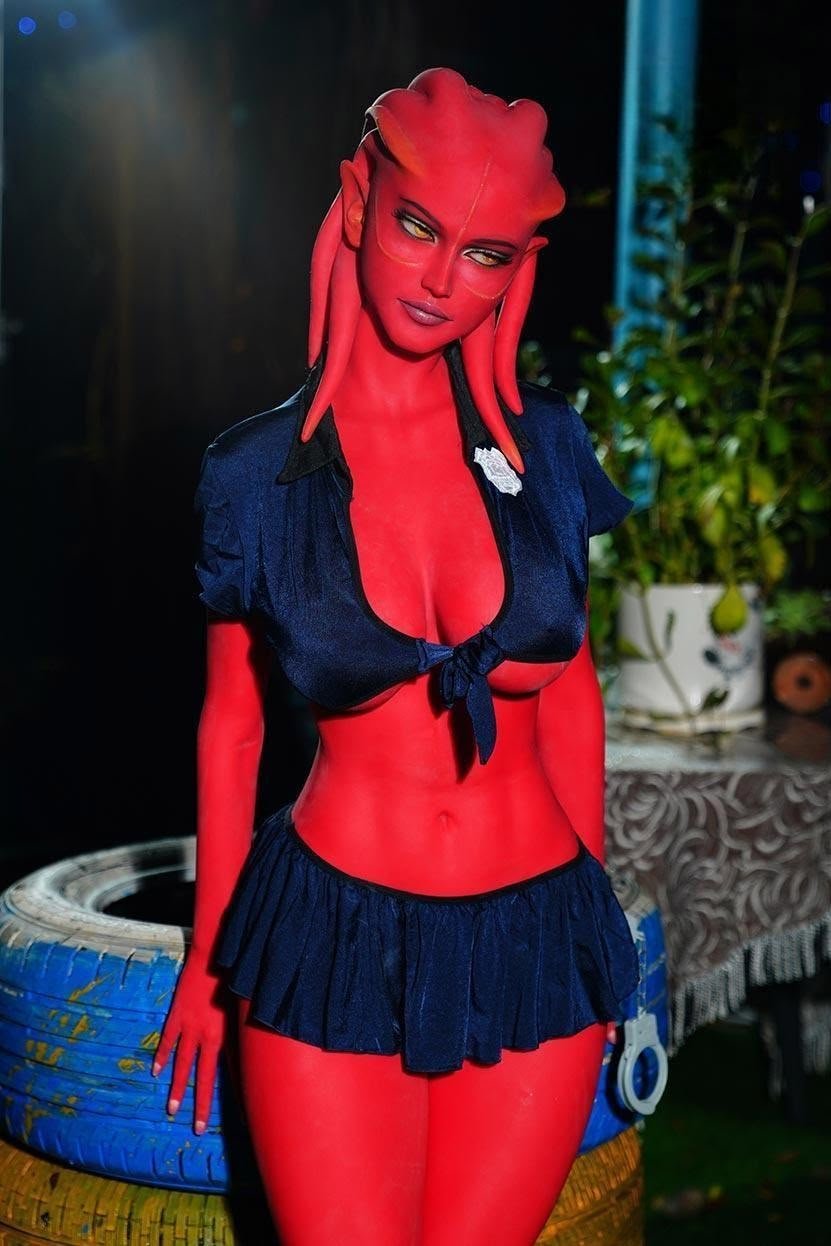 Zoryn – The Outer-Rim Temptress(EU Stock)